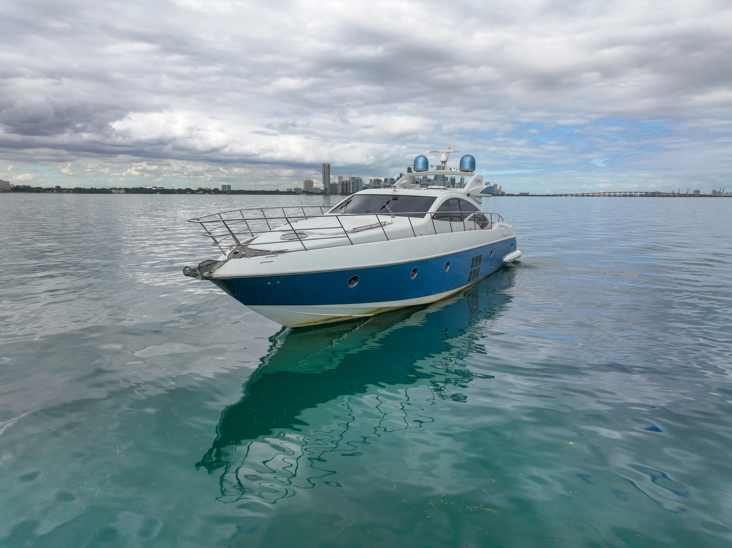 68 AZIMUT — photograph 31