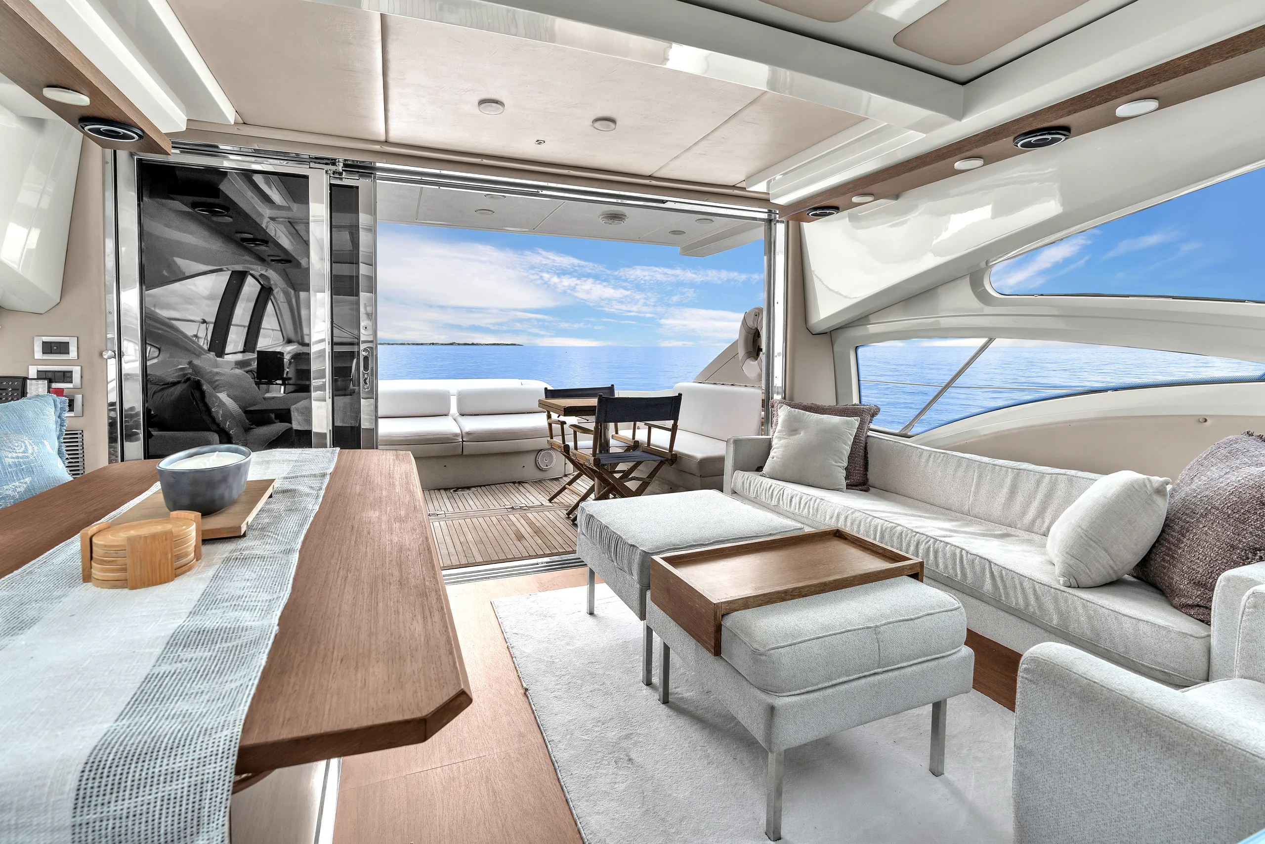 68 AZIMUT — detail photograph 2