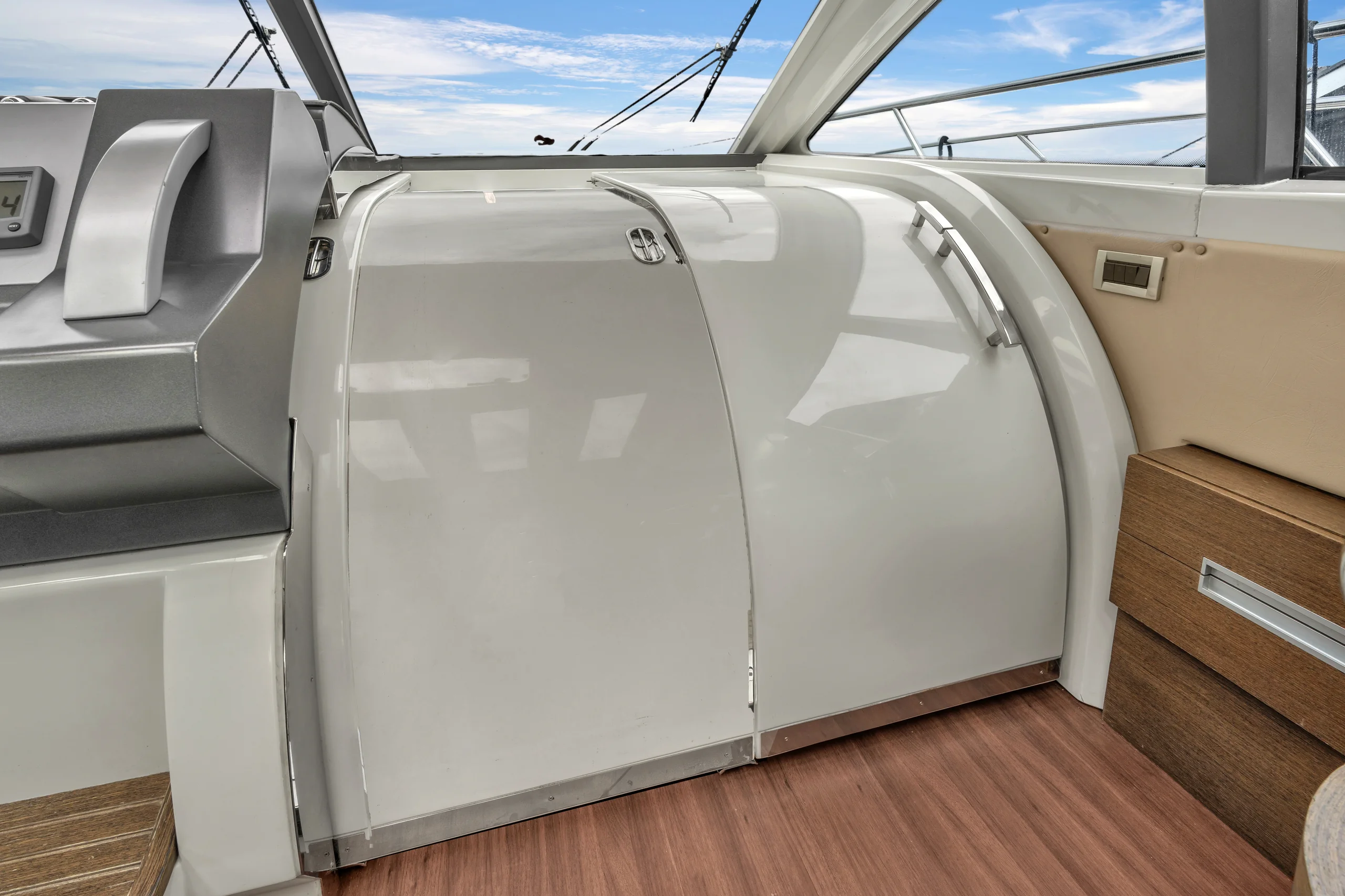 68 AZIMUT — photograph 9